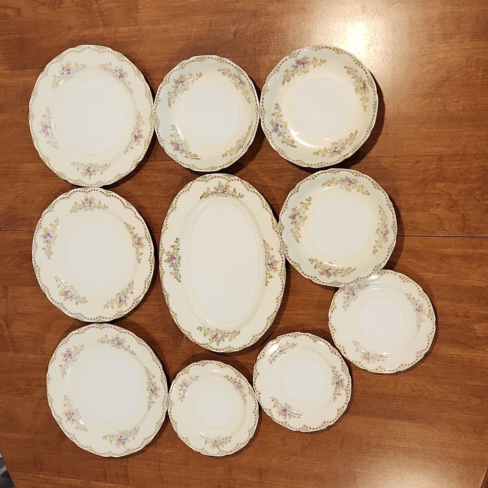 National China Vintage 3 Place Settings Plus Serving Platter; 10 Piece Set